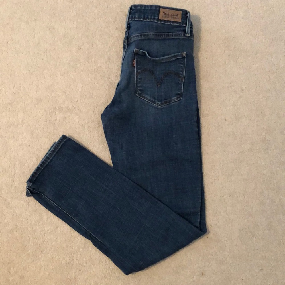 Levi’s Skinny Jeans Size 4 👖 - Picture 2 of 10